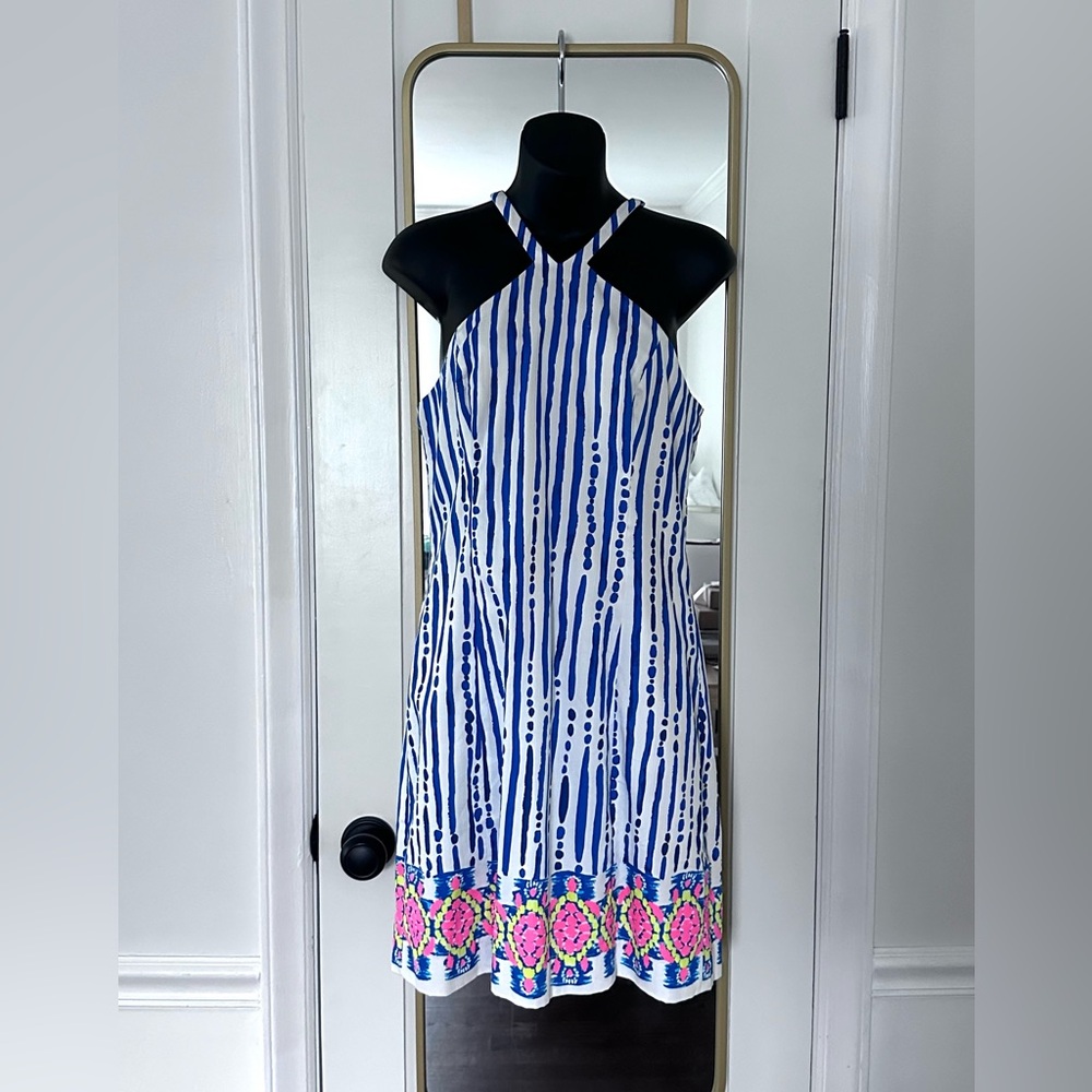 Lilly Pulitzer flue/white sleeveless zip-up size 4